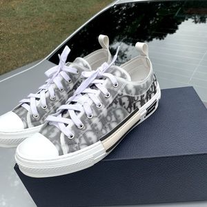 Dior converse